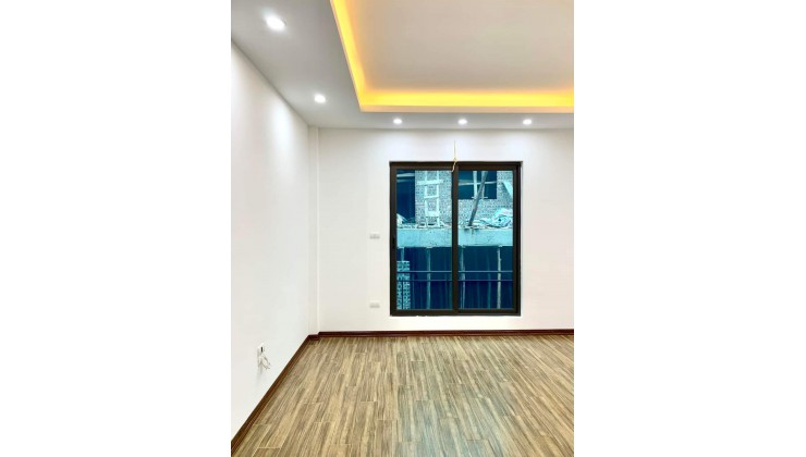 BÁN NHÀ GIÁP BÁT - HOÀNG MAI, DT 80M2, 6 TẦNG THANG MÁY, Ô TÔ VÀO NHÀ, KINH DOANH ĐỈNH - GIÁ CHÀO 12.8 TỶ.